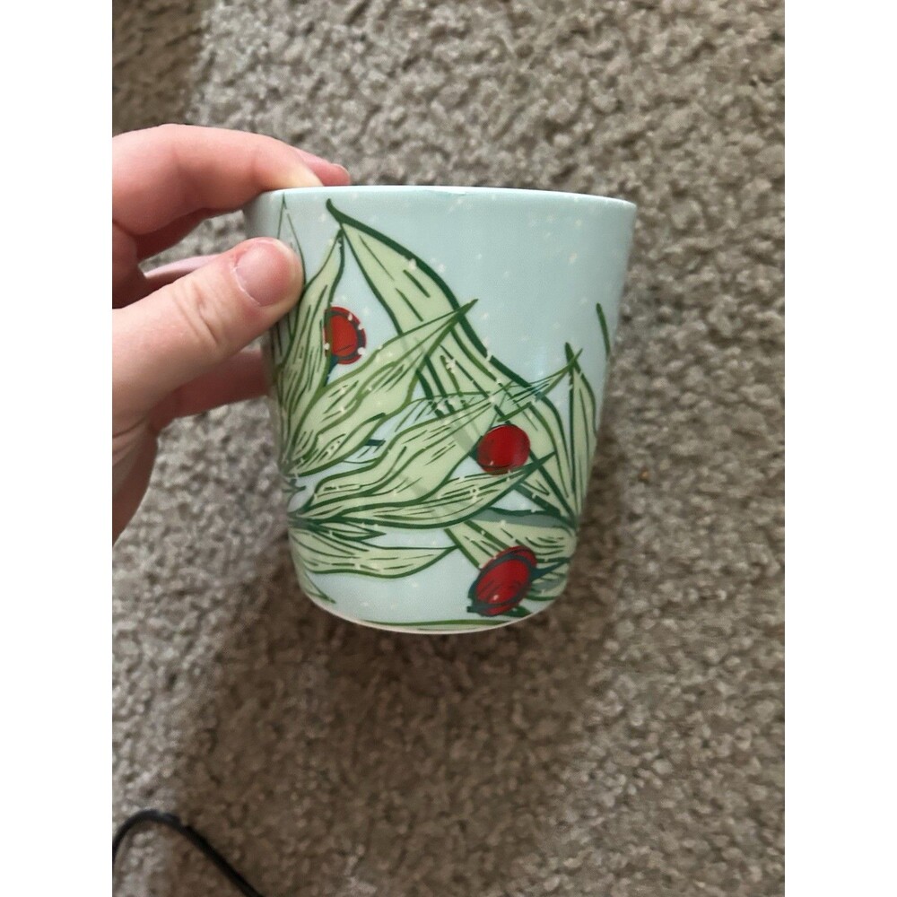 Starbucks Mug 2020 Christmas Holiday Cup Leaves Berries Blue Snow 18 oz - Picture 4 of 6